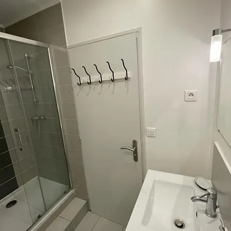 Apartamento 8 Proche Metro *